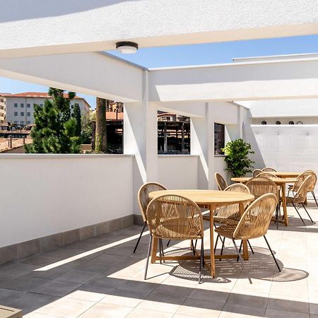 Limehome Oviedo Calle Postigo Bajo Luaran gambar
