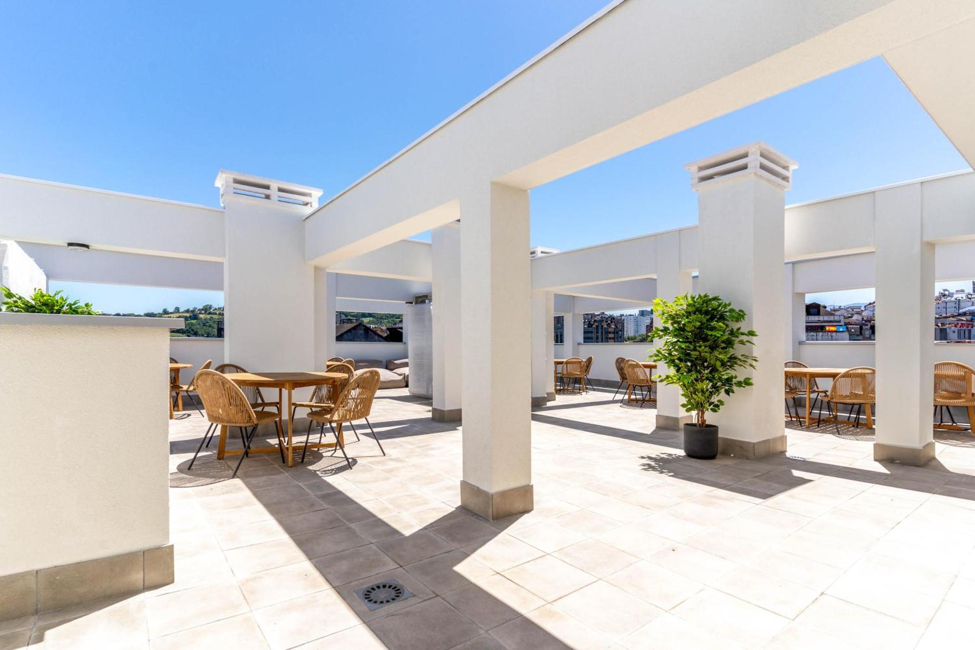 Limehome Oviedo Calle Postigo Bajo Luaran gambar