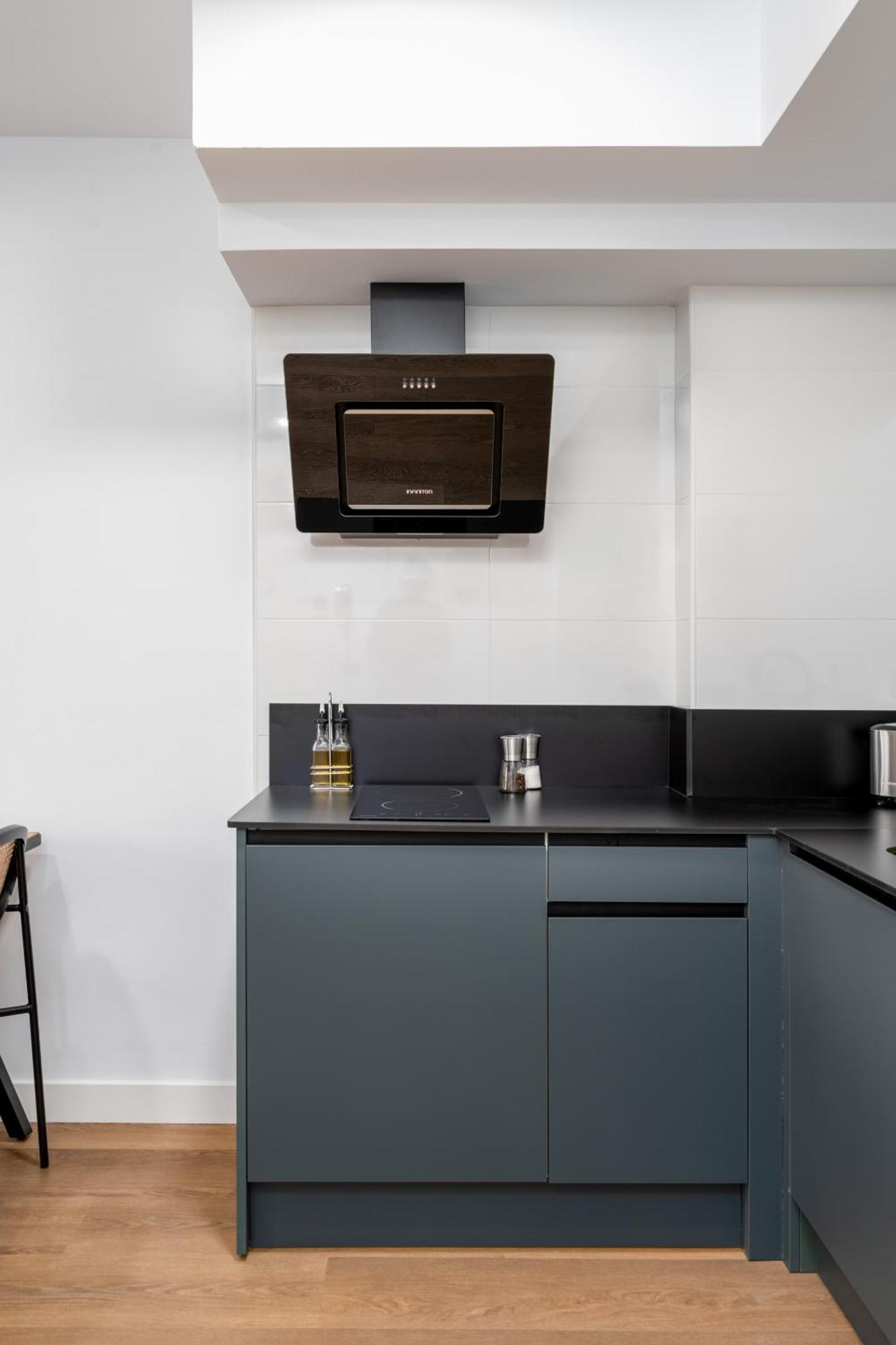 Limehome Oviedo Calle Postigo Bajo Bilik gambar