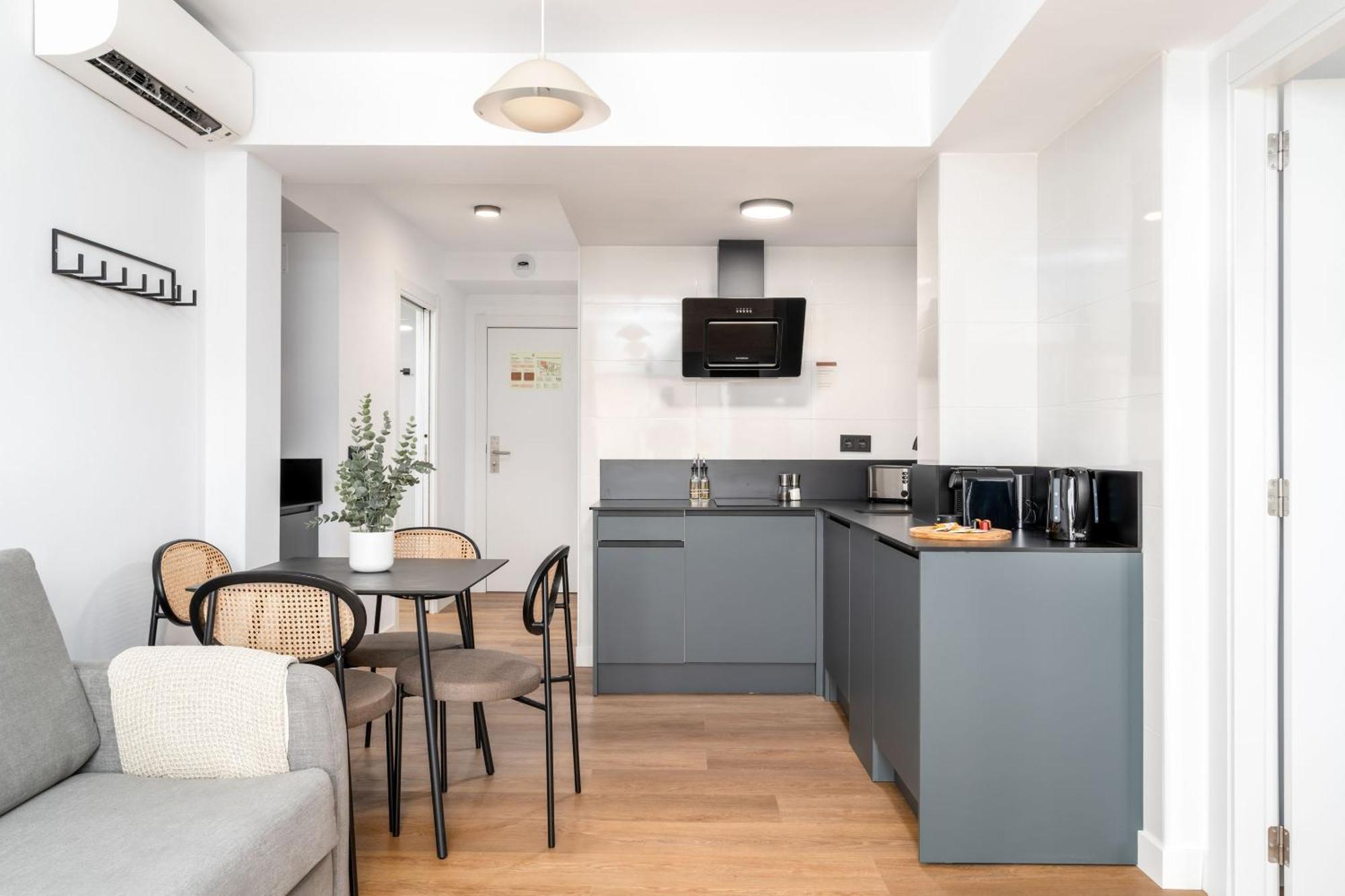 Limehome Oviedo Calle Postigo Bajo Luaran gambar